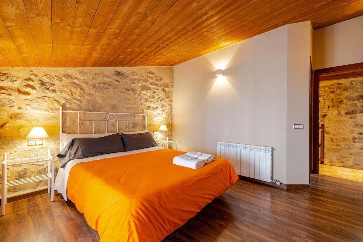 Casa Rural Lo Niu Caseras 外观 照片